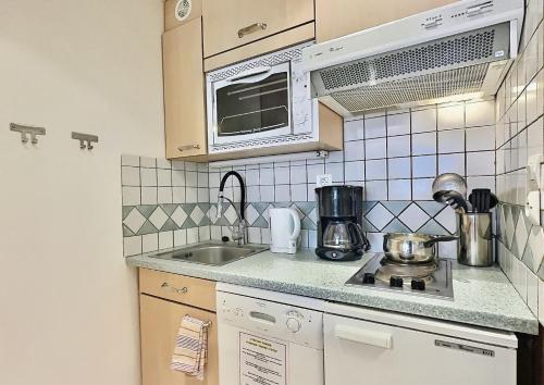 Résidence Le Pramecou - Appartement de charme 6 personnes à Tignes proche des pistes et des commerces dans le quartier du Val Claret. Appartement situé MAE-2016