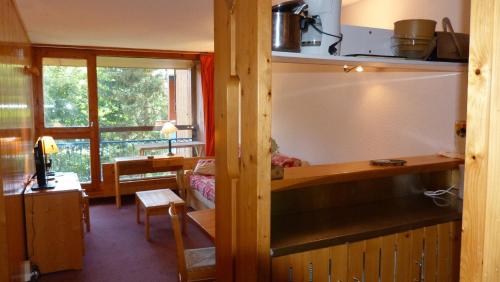 Résidence Nova - Appartement 2 pièces 6 personnes proche des pistes, des commerces, de la garderie et de l'ESF au centre de la station d’Arc 1800 MAE-2029