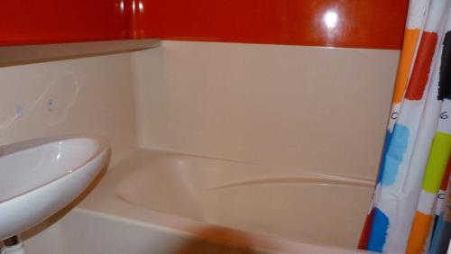 Résidence Nova - Appartement 2 pièces 6 personnes proche des pistes, des commerces, de la garderie et de l'ESF au centre de la station d’Arc 1800 MAE-2029