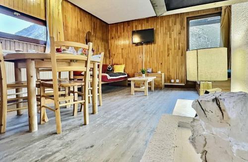 Résidence Grand Tichot B2 - Appartement 2 pièces 5 personnes à Tignes proche des pistes et des commerces dans le quartier du Val Claret. Appartement situé MAE-2055