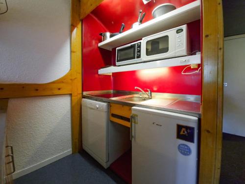 Résidence Nova - Appartement 2 pièces 6 personnes proche des pistes, des commerces, de la garderie et de l'ESF au centre de la station d’Arc 1800 MAE-2036
