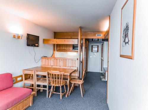Résidence Nova - Appartement 2 pièces 6 personnes proche des pistes, des commerces, de la garderie et de l'ESF au centre de la station d’Arc 1800 MAE-2042