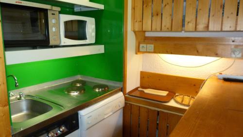 Résidence Aiguille Grive Bat Ii - Appartement 2 pièces en duplex pour 5 personnes proche des pistes dans le village de Charmettoger à Arc 1800 MAE-2079