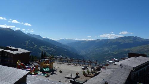 Résidence Tournavelles - Appartement 2 pièces 5 personnes au pied des pistes et des commerces, proche de l'ESF et de la garderie dans le village des Vill MAE-2083