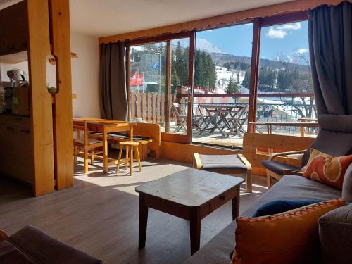 Résidence Nova - Appartement 3 pièces 7 personnes, proche des pistes, des commerces, de la garderie et de l'ESF au centre de la station d’Arc 180 MAE-2174