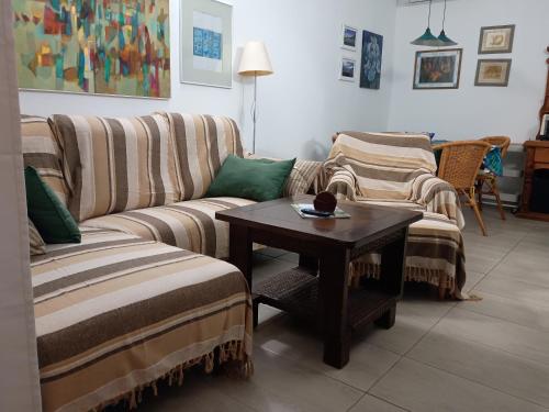 Casa Arrigo - Splendido bungalow centrale con grande terrazza e vista mare