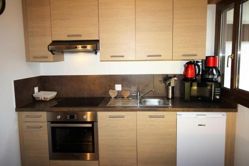 Chalet De La Tour - entièrement rénové et confortable MAE-3503