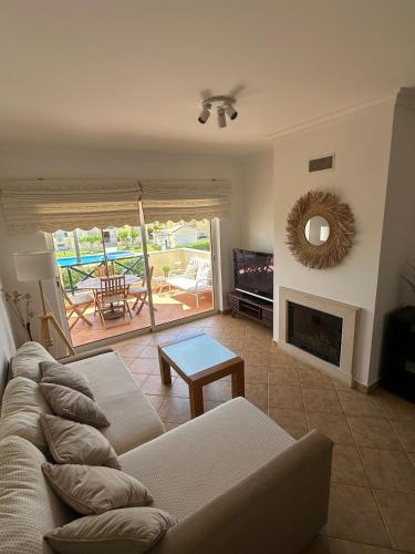 Sunny Apartment near Falésia Beach