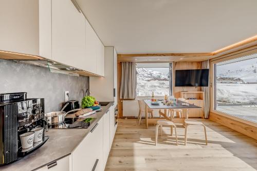 Résidence Palafour - Rénovation et confort moderne pour ce studio avec terrasse vue lac MAE-3731