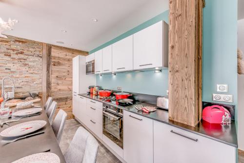 Résidence Shamrock - Appartement 3 magnifiquement rénové - belle vue lac MAE-3758