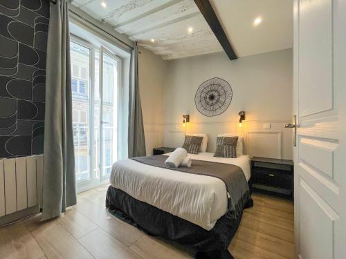 UrbanFlat 44 - Perfectly Located Apartment in center of Paris