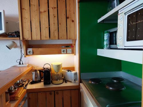 Résidence Archeboc - Agréable Duplex 6 personnes, situé au dernier étage, avec très jolie vue sur la vallée, les montagnes et le Mont-Blanc. MAE-6554