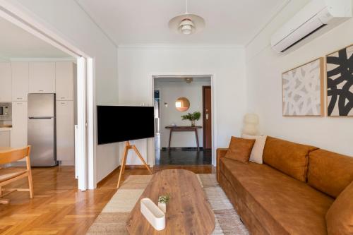 Haven 2BR Apartment by Flisvos Marina by UPSTREET