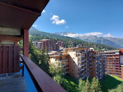 Résidence Nova - Bel appartement 2 pièces pour 5 personnes avec un très belle vue sur la vallée, au centre de la station d'Arc 1800 dans le villa MAE-2754