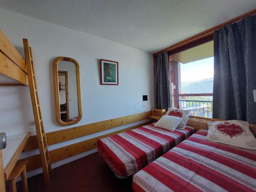 Résidence Nova - Bel appartement 2 pièces pour 5 personnes avec un très belle vue sur la vallée, au centre de la station d'Arc 1800 dans le villa MAE-2754