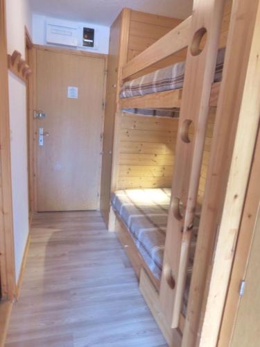 Résidence Les Dauphinelles - Studio pour 4 personnes à Méribel Altiport proche des pistes et du golf MAE-3024
