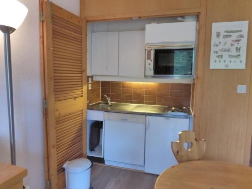 Résidence Les Dauphinelles - Studio pour 4 personnes à Méribel Altiport proche des pistes et du golf MAE-3024