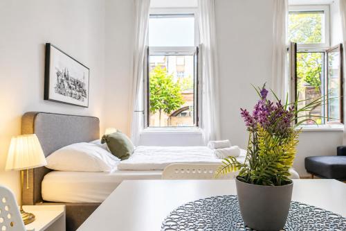 Attractive 2 BR Apt near Vienna AKH Ideal for All