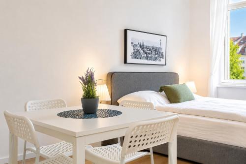 Attractive 2 BR Apt near Vienna AKH Ideal for All