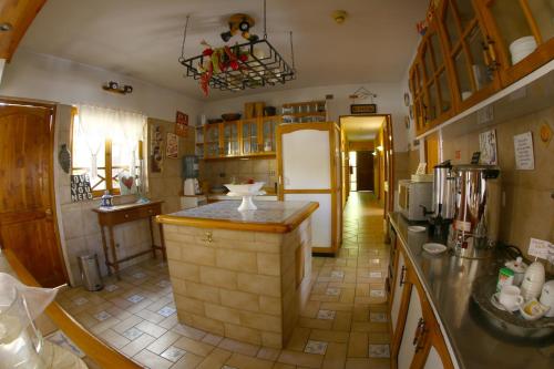 Dapur atau dapur kecil di Hotel Puerto de Vega
