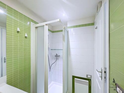 Le Riviera T2 Cour privée 5 min plage AC
