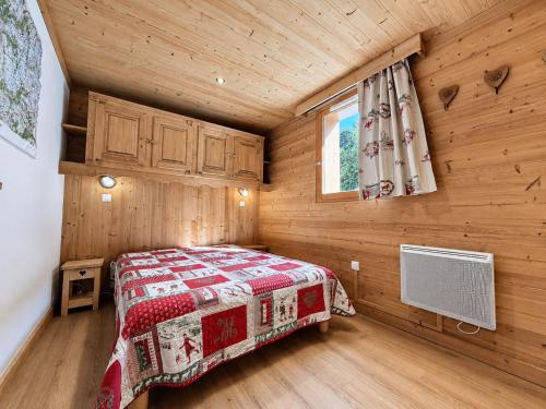 Résidence Courmayeur - Appartement chaleureux ski aux pieds pour 8 personnes MAE-3804