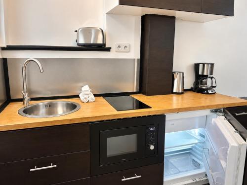 Central and Cozy Studio - Near the Arc de Triomphe
