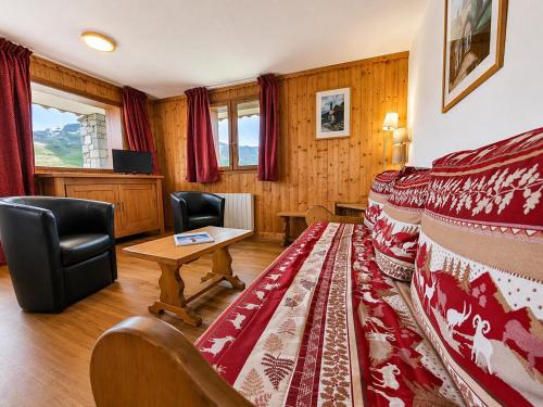 Résidence Courmayeur - Appartement rénové aux pieds des pistes pour 8 personnes MAE-4104