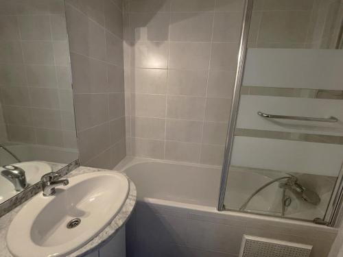 Résidence Grande Masse - Studio de 19m² pour 3 personnes avec balcon exposé Sud MAE-5804