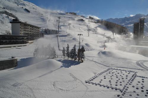 Résidence Lac Du Lou - Studio 4 pers ski aux pieds au coeur des Menuires MAE-5054