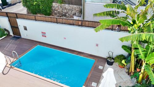 Villa Garajau House