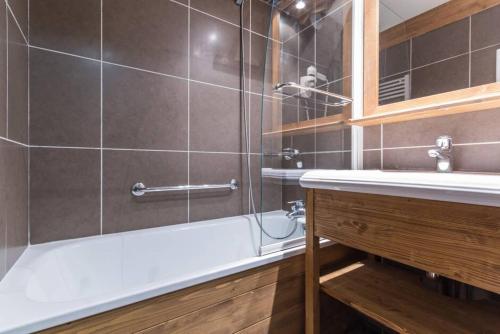 Le Chalet De Montchavin - Bel appartement proche du centre MAE-4354