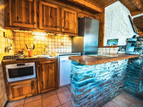 Chalet Neve - BEAU DUPLEX SOUS LES TOITS AVEC CHEMINEE MAE-2354