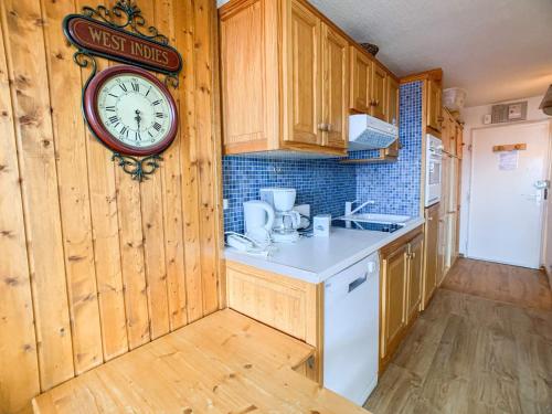 Résidence Grandes Platieres 2 - Studio cabine situé dans le centre du Val Claret MAE-2324