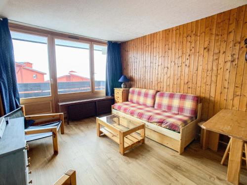 Résidence Grandes Platieres 2 - Studio cabine situé dans le centre du Val Claret MAE-2324
