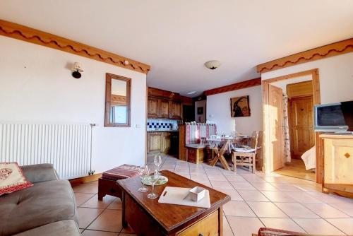 Résidence Alpages De Reberty - Appartement spacieux et confortable · Proche des pistes · Balcon · Piscine MAE-0654