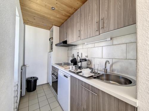 Résidence Dorons - Appartement rénové · Centre station · Balcon MAE-0734