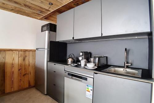 Résidence Peclet - Appartement entièrement rénové · Skis aux pieds · Balcon MAE-0904