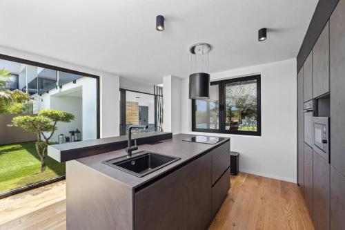 Villa Osea 40 m2 pool, sauna, 4 en-suite bedrooms