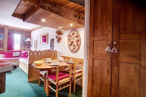 Résidence Necou - Appartement agréable et lumineux · Proche des pistes · Balcon MAE-1154