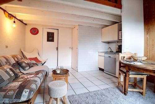 Résidence Carlines Ii - Appartement duplex · Accès direct aux pistes · Balcon MAE-1384
