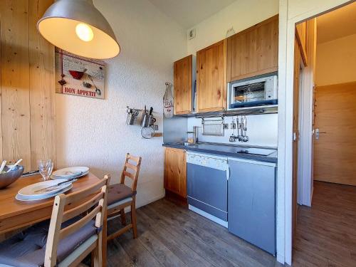Résidence Boedette A - Appartement rénové · Au pieds des pistes · Balcon vue montagnes MAE-1424