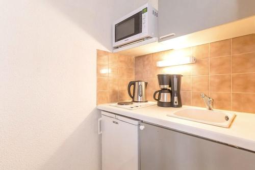 Résidence Ski Soleil - Appartement fonctionnel · Départ ski aux pieds · Balcon loggia ouest MAE-1594