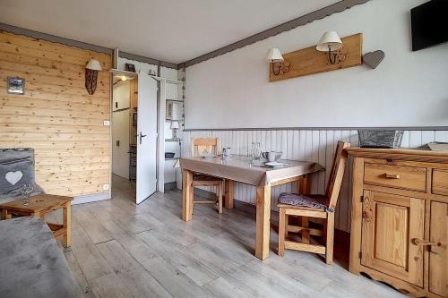 Résidence Burons - Studio moderne · Ski aux pieds · Balcon avec très jolie vue MAE-2024