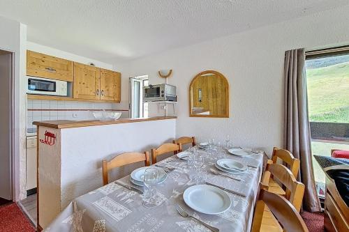 Résidence Dorons - Appartement agréable · Accès direct aux pistes · Balcon MAE-2204