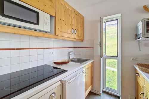 Résidence Dorons - Appartement agréable · Accès direct aux pistes · Balcon MAE-2204
