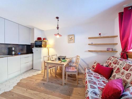 Résidence Carlines Ii - Appartement lumineux · Accès direct aux pistes · Balcon vue sur les pistes MAE-2234
