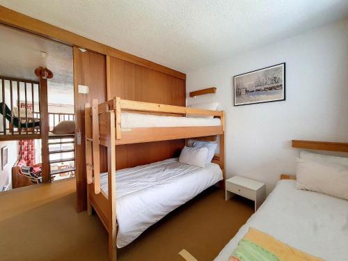 Résidence Evons - Appartement duplex agréable · Départ et retour ski aux pieds · Balcon MAE-2284