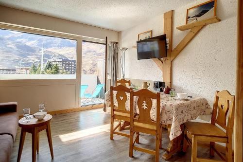 Résidence Aravis - Appartement confortable · Accès direct aux pistes · Balcon MAE-2674