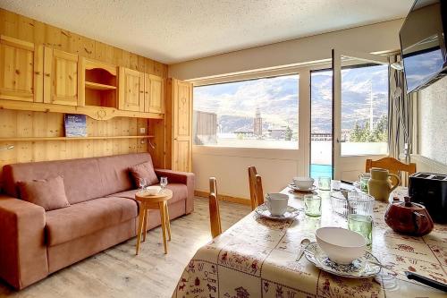 Résidence Aravis - Appartement confortable · Accès direct aux pistes · Balcon MAE-2674